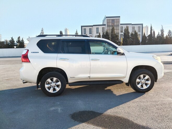 Toyota Land Cruiser Prado 2012, 245,000 km - 2.7 л - Bakı