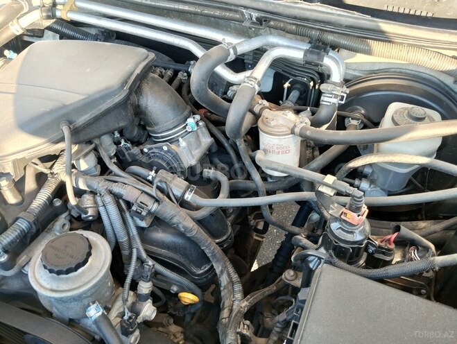 Toyota Land Cruiser Prado 2012, 245,000 km - 2.7 л - Bakı