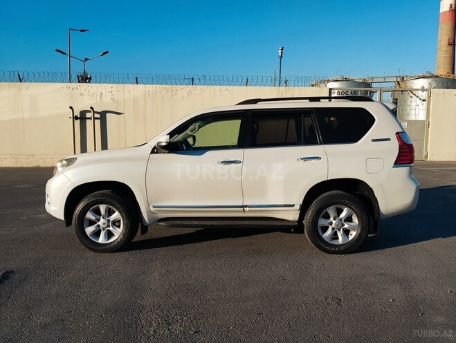 Toyota Land Cruiser Prado 2012, 245,000 km - 2.7 л - Bakı