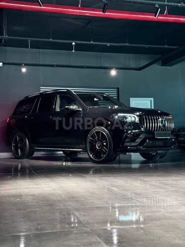 Mercedes GLS 63 AMG 4MATIC+-3
