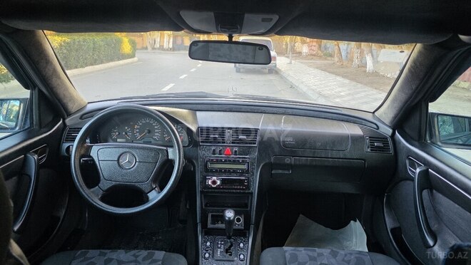 Mercedes C 200 1999, 303,454 km - 2.0 l - Sumqayıt