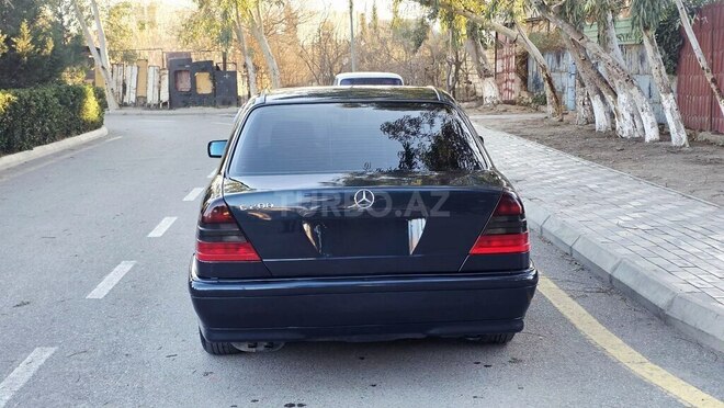 Mercedes C 200 1999, 303,454 km - 2.0 l - Sumqayıt
