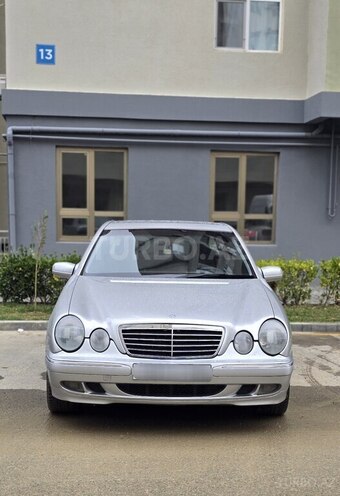 Mercedes E 240 2000, 552,388 km - 2.4 l - Bakı