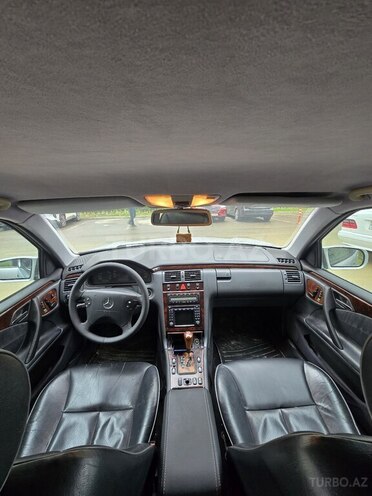 Mercedes E 240 2000, 552,388 km - 2.4 l - Bakı