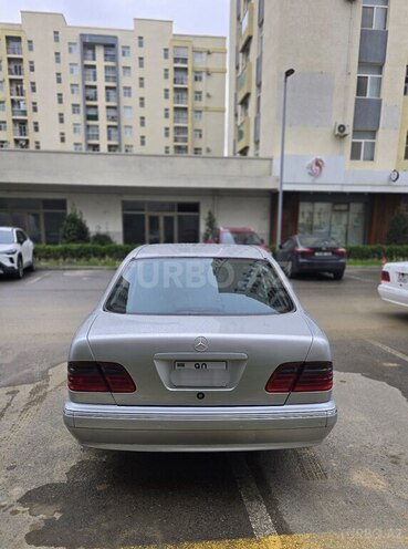 Mercedes E 240 2000, 552,388 km - 2.4 l - Bakı