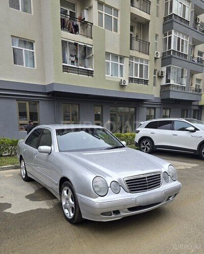Mercedes E 240 2000, 552,388 km - 2.4 l - Bakı