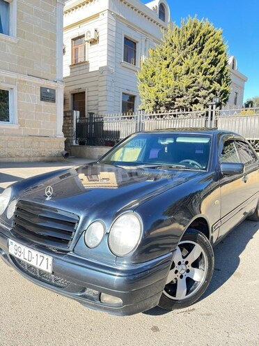 Mercedes E 200 1997, 500,000 km - 2.0 l - Bakı