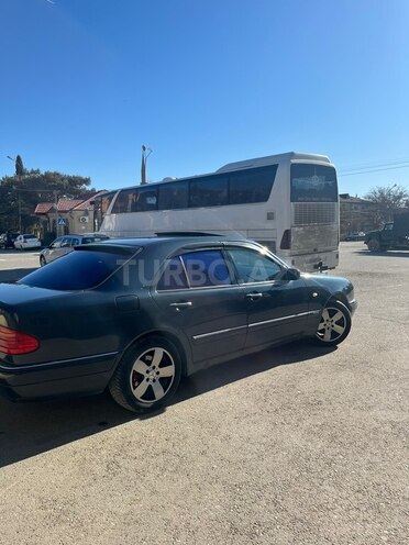 Mercedes E 200 1997, 500,000 km - 2.0 l - Bakı