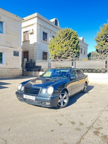 Mercedes E 200 1997, 500,000 km - 2.0 l - Bakı