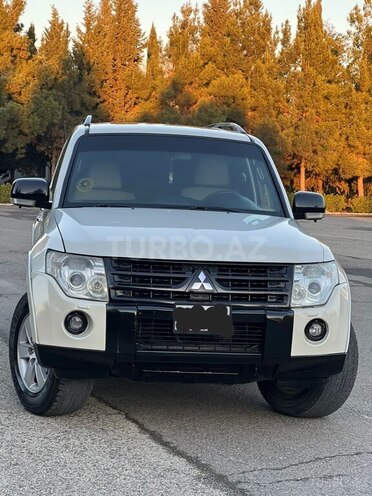 Mitsubishi Pajero 2007, 291,200 km - 3.0 l - Sabirabad