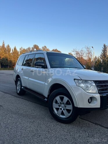 Mitsubishi Pajero 2007, 291,200 km - 3.0 l - Sabirabad