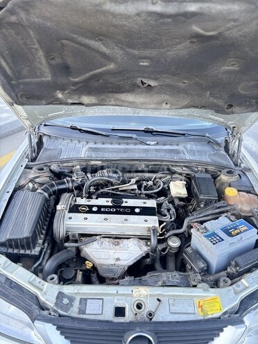 Opel Vectra 1996, 389,000 km - 1.8 l - Bakı