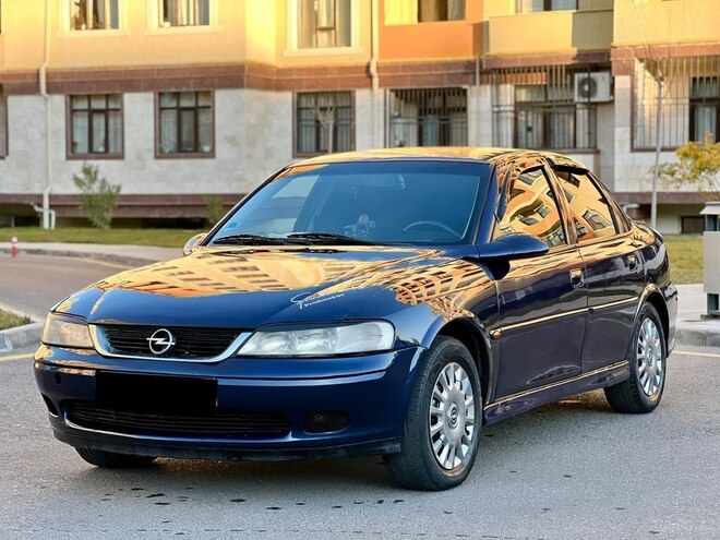 Opel Vectra 1999, 224,758 km - 1.6 l - Sumqayıt