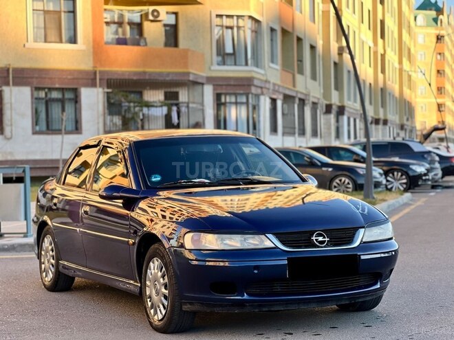 Opel Vectra 1999, 224,758 km - 1.6 l - Sumqayıt