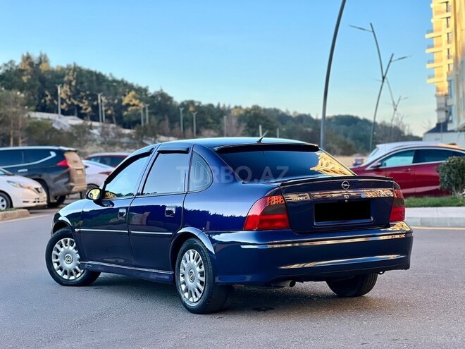 Opel Vectra 1999, 224,758 km - 1.6 l - Sumqayıt