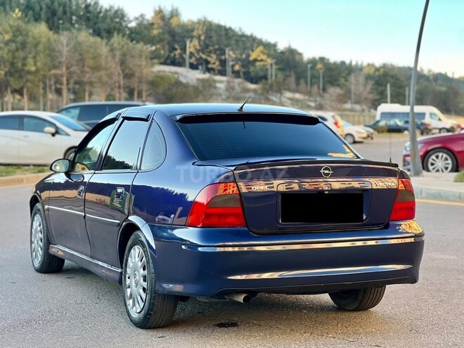 Opel Vectra 1999, 224,758 km - 1.6 l - Sumqayıt