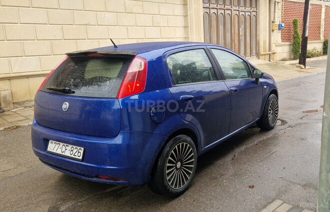 Fiat Punto 2007, 138,000 km - 1.4 l - Bakı