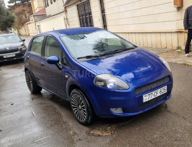 Fiat Punto 2007, 138,000 km - 1.4 l - Bakı