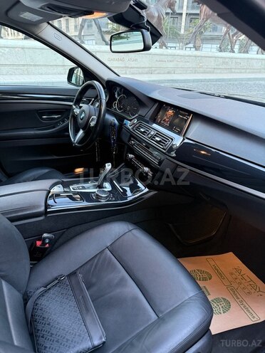 BMW 520 2016, 208,500 km - 2.0 l - Bakı