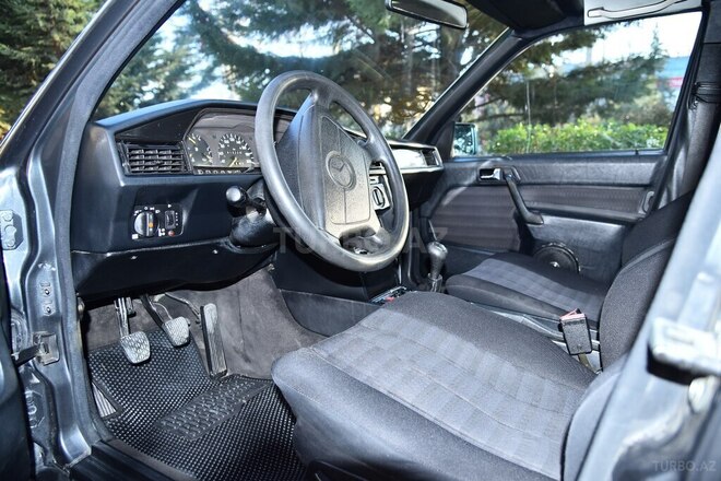 Mercedes 190 1993, 410,200 km - 2.0 l - Göyçay