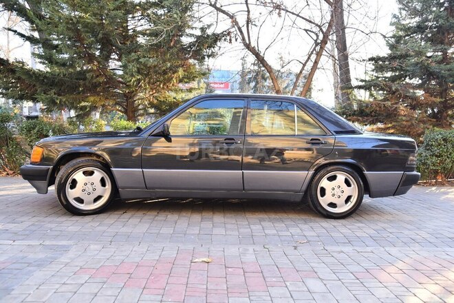 Mercedes 190 1993, 410,200 km - 2.0 l - Göyçay