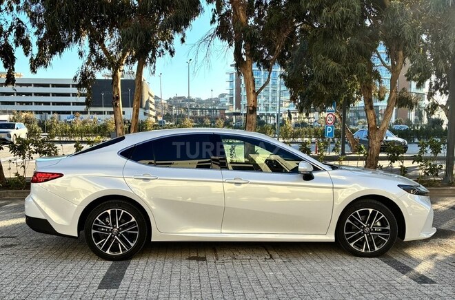 Toyota Camry 2025, 1,600 km - 2.5 л - Bakı