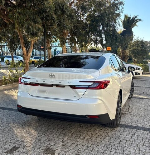 Toyota Camry 2025, 1,600 km - 2.5 л - Bakı