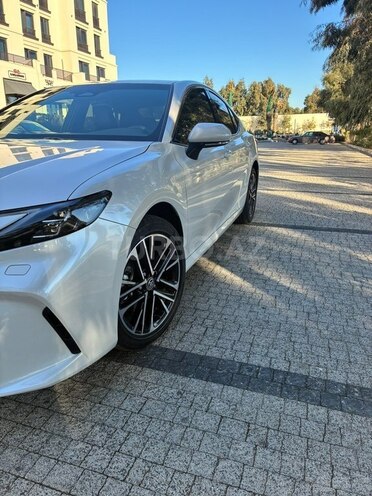 Toyota Camry 2025, 1,600 km - 2.5 л - Bakı