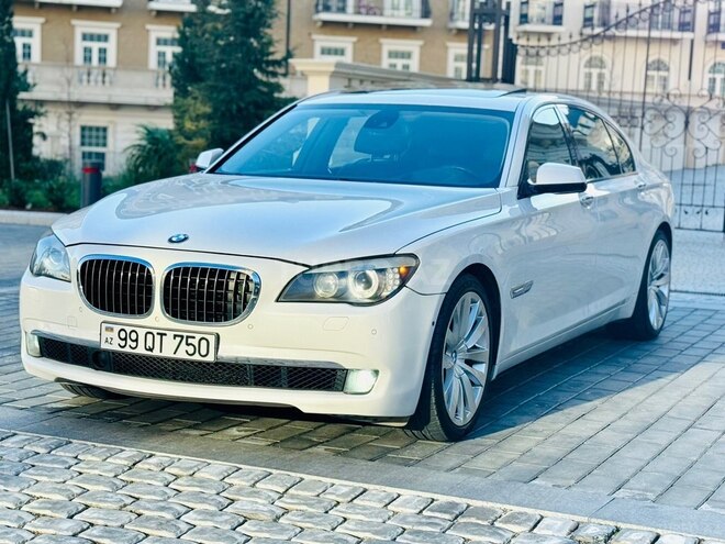 BMW 750 2009, 197,500 km - 4.4 l - Bakı