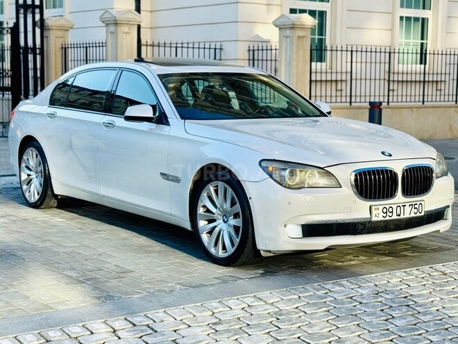 BMW 750 2009, 197,500 km - 4.4 l - Bakı