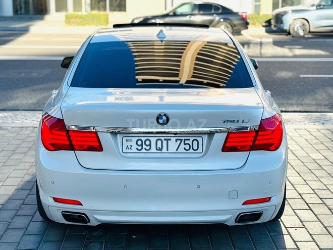 BMW 750 2009, 197,500 km - 4.4 l - Bakı