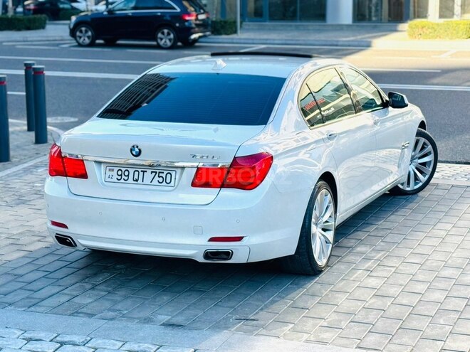 BMW 750 2009, 197,500 km - 4.4 l - Bakı