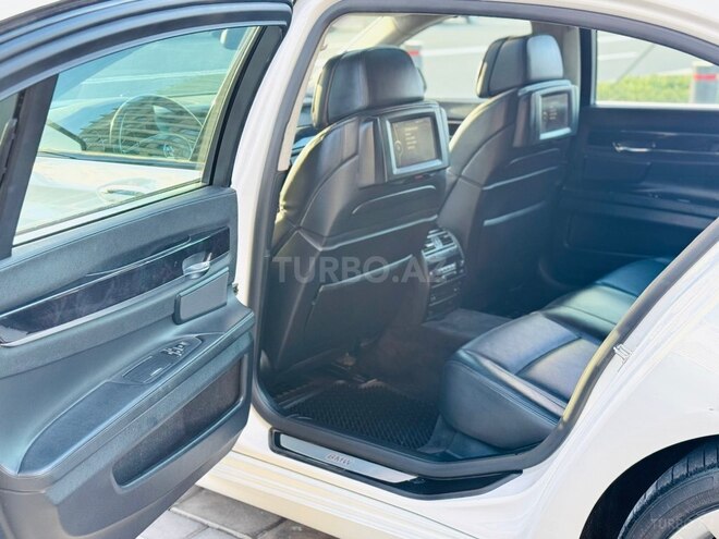 BMW 750 2009, 197,500 km - 4.4 l - Bakı