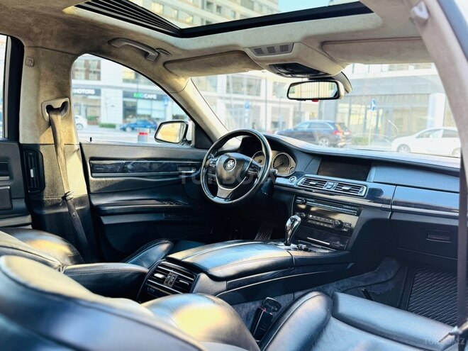 BMW 750 2009, 197,500 km - 4.4 l - Bakı