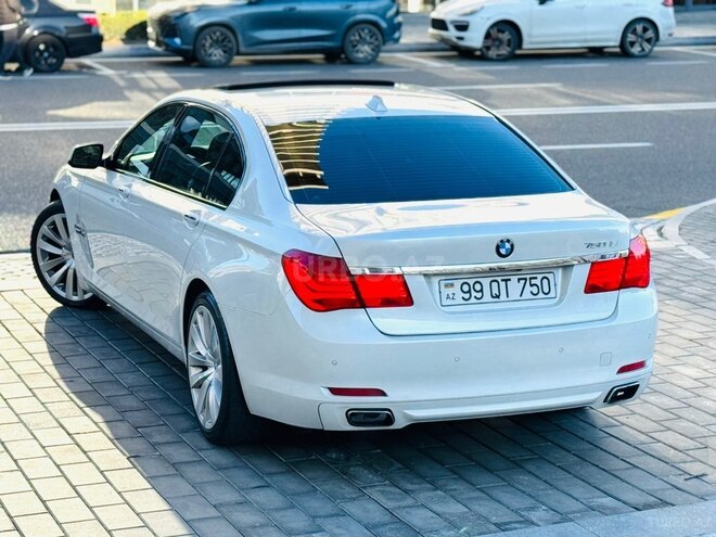 BMW 750 2009, 197,500 km - 4.4 l - Bakı