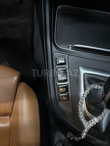 BMW 330 2016, 130,000 km - 2.0 l - Bakı