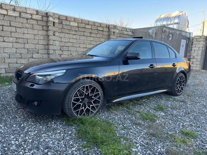 BMW 528 2007, 320,000 km - 3.0 l - Bakı