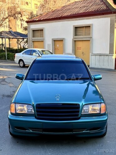 Mercedes C 200 1997, 369,000 km - 2.0 л - Bakı