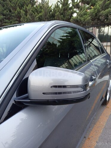 Mercedes E 220-3