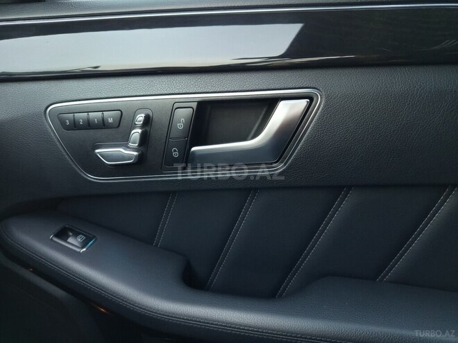 Mercedes E 220-8
