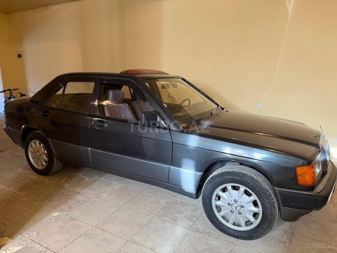 Mercedes 190 1991, 310,000 km - 1.8 l - Bakı