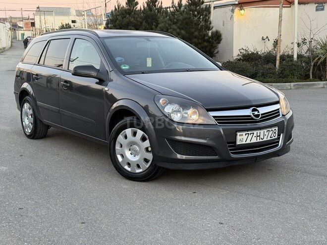 Opel Astra 2009, 270,000 km - 1.4 l - Bakı