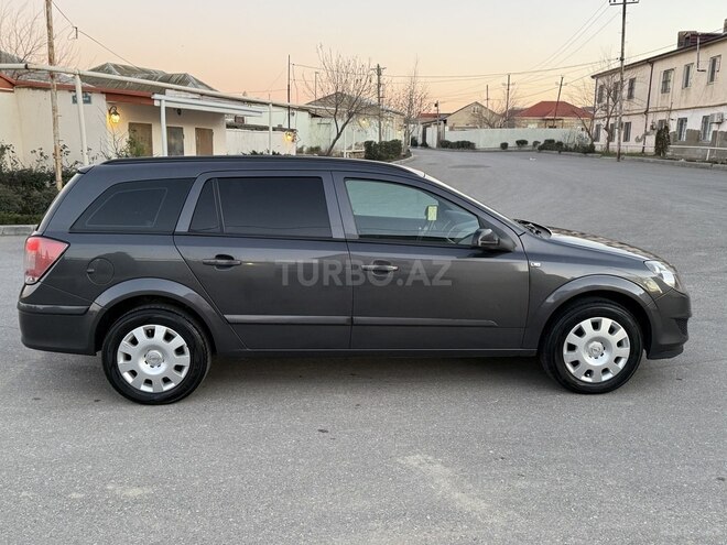 Opel Astra 2009, 270,000 km - 1.4 l - Bakı