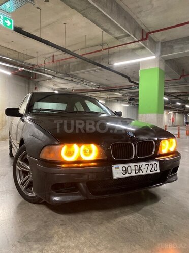 BMW 523 1999, 268,000 km - 2.5 l - Bakı