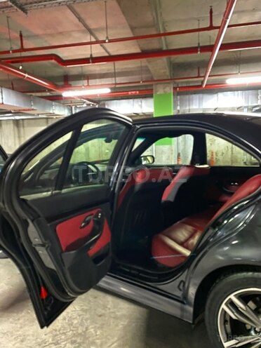 BMW 523 1999, 268,000 km - 2.5 l - Bakı