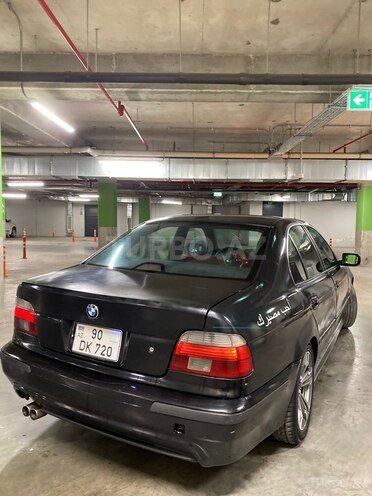 BMW 523 1999, 268,000 km - 2.5 l - Bakı