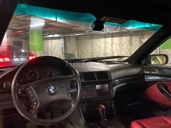 BMW 523 1999, 268,000 km - 2.5 l - Bakı