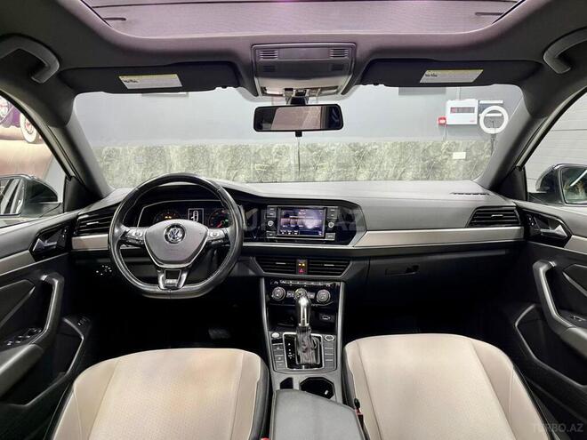 Volkswagen Jetta-18