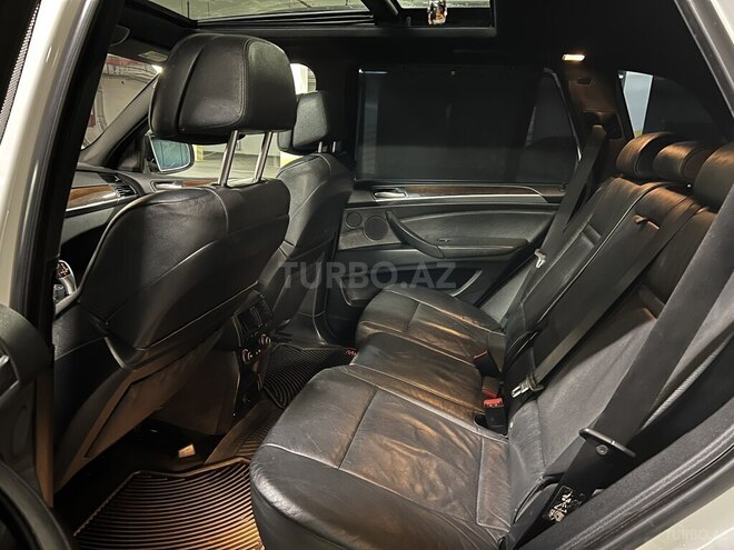 BMW X5 2008, 241,000 km - 4.8 l - Bakı