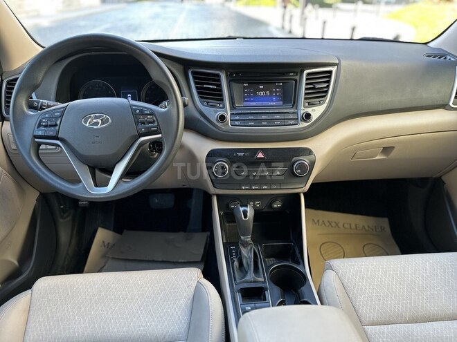 Hyundai Tucson-5